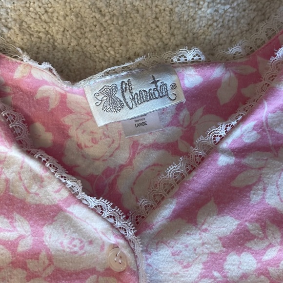 Character PJ set - Picture 4 of 8